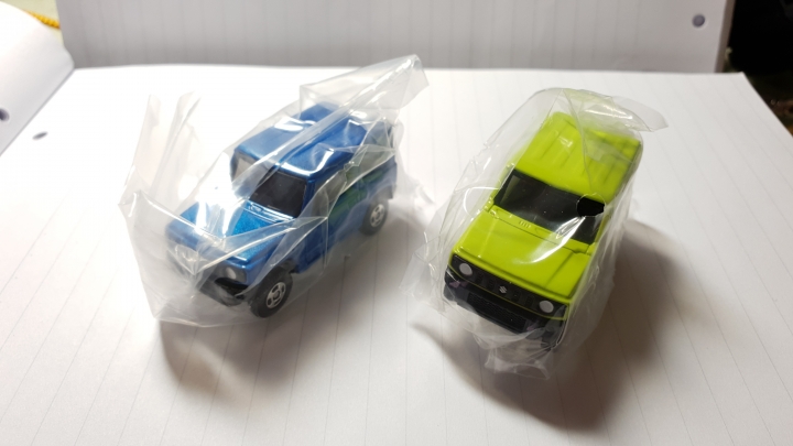 TOMICA SUZUKI JIMNY 1/57 開箱