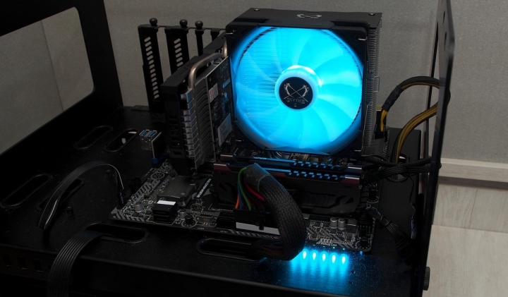 Scythe 虎徹 II RGB 黑化版簡單小測