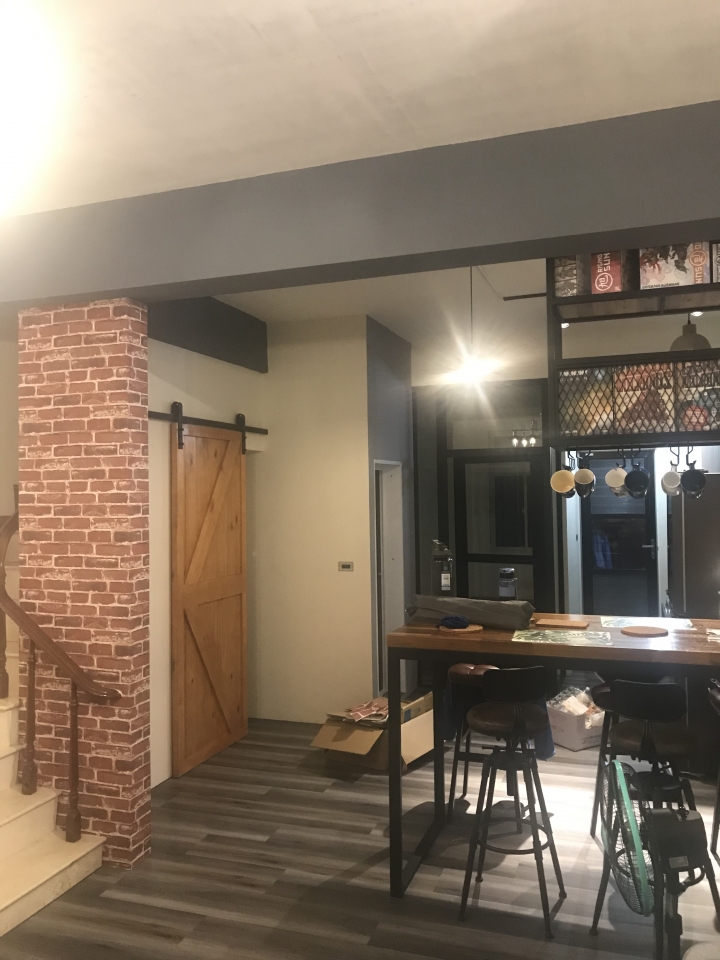 【開箱】~~~~~二手屋翻修-----工業風 自行設計、找工班、監工、驗收