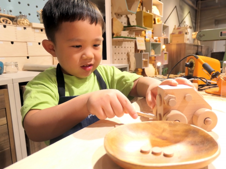 讓孩子體驗木工樂趣 – 木匠兄妹手作DIY