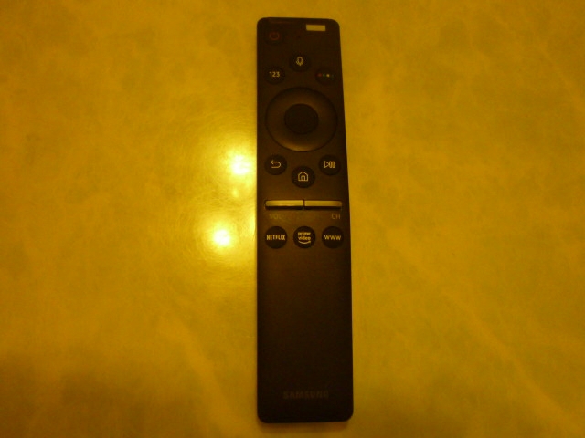 給第一次開箱的我.有感覺的網購電視三星UA55RU7400WXZW