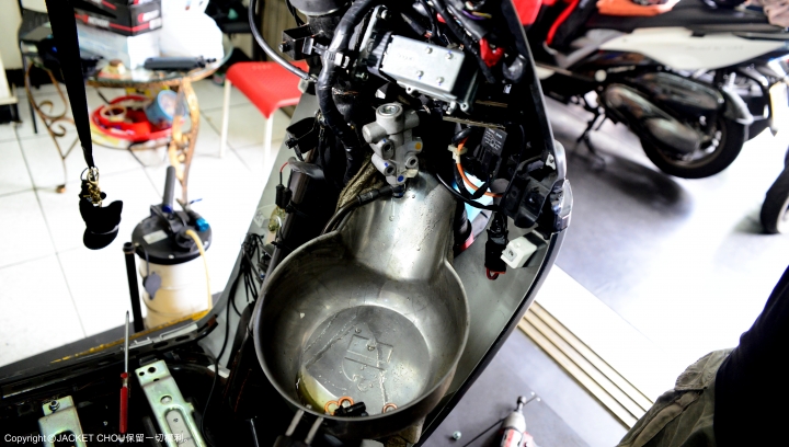 我的 gogoro S2 升級日誌:煞車直推總泵