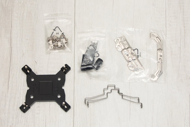 Scythe 虎徹 II RGB 黑化版簡單小測