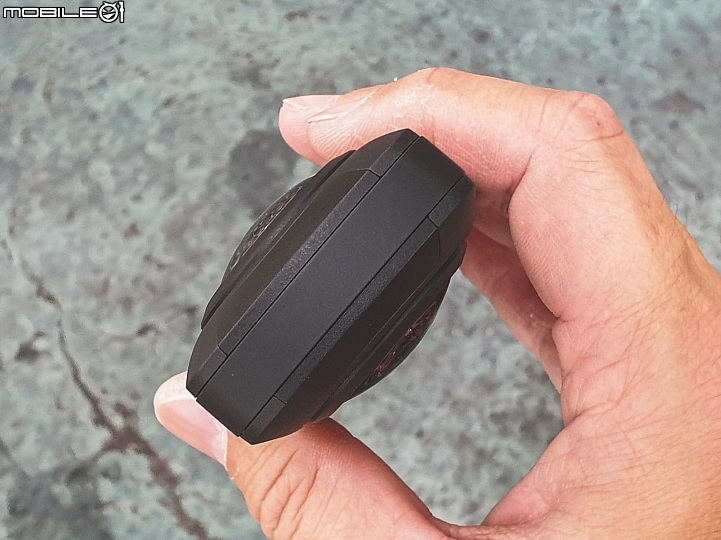 【開箱】Ricoh THETA Z1 快速動手玩!