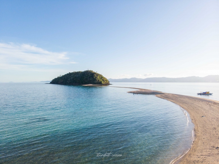 【菲律賓】朗布隆島必玩景點:BONBON BEACH 潮汐限定秘境沙灘