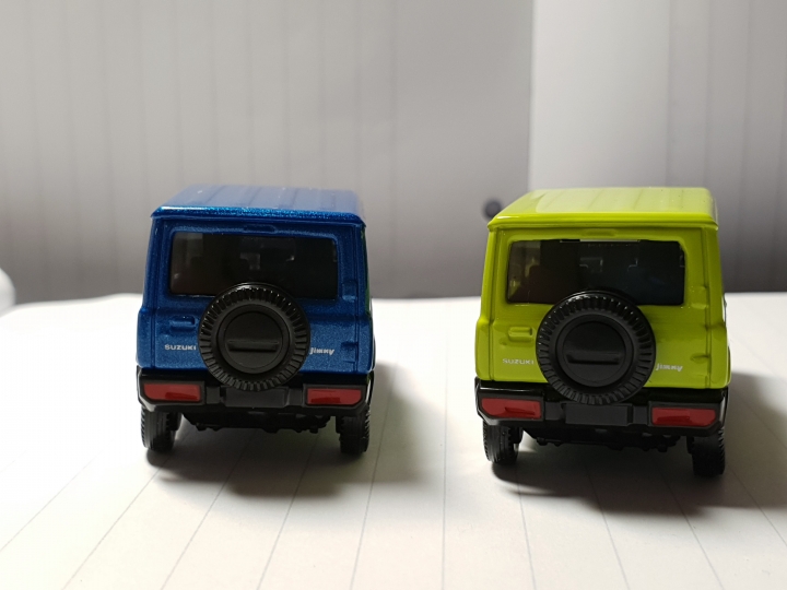 TOMICA SUZUKI JIMNY 1/57 開箱