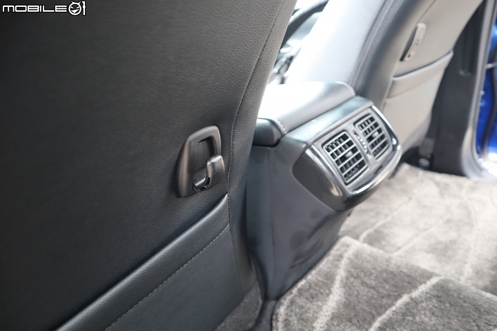 Toyota Hilux發表前試駕,名不虛傳的運動皮卡神車!