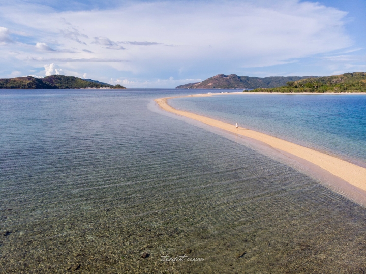 【菲律賓】朗布隆島必玩景點:BONBON BEACH 潮汐限定秘境沙灘