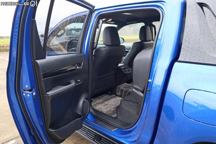Toyota Hilux發表前試駕,名不虛傳的運動皮卡神車!