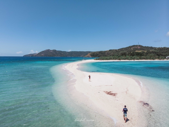 【菲律賓】朗布隆島必玩景點:BONBON BEACH 潮汐限定秘境沙灘