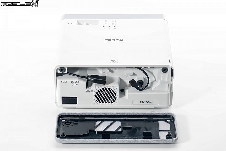 Epson EF-100自由視移動光屏 和電視互補的好搭檔