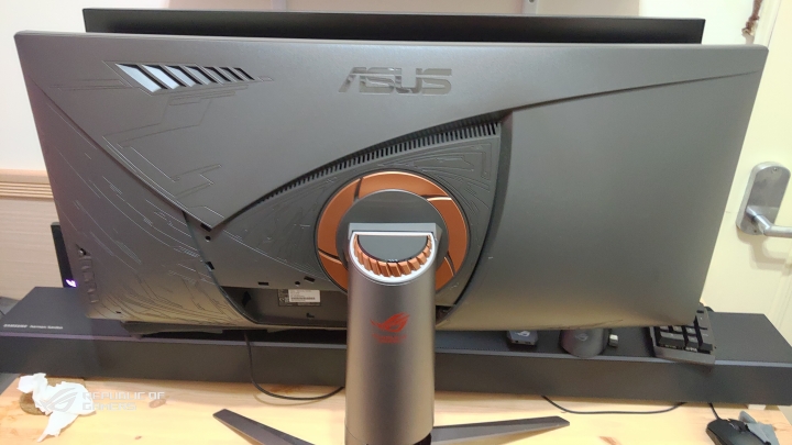 ROG Swift PG35VQ (簡單開箱)