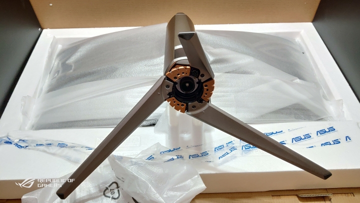 ROG Swift PG35VQ (簡單開箱)