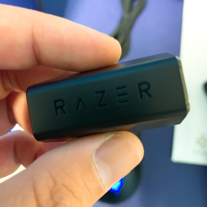 Razer 曼巴 Mamba 無線電競滑鼠開箱 !