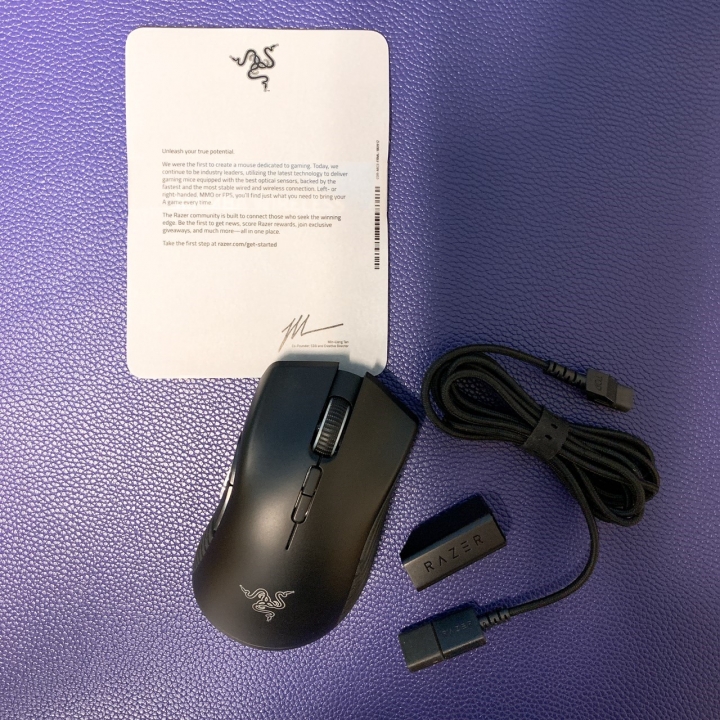 Razer 曼巴 Mamba 無線電競滑鼠開箱 !