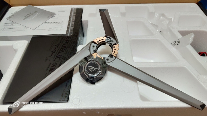 ROG Swift PG35VQ (簡單開箱)
