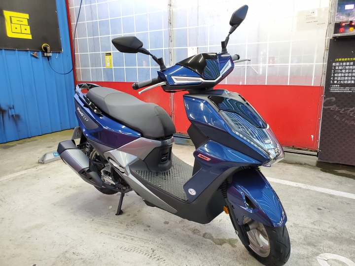 FNX 125 ABS 兩個月洗車小開箱