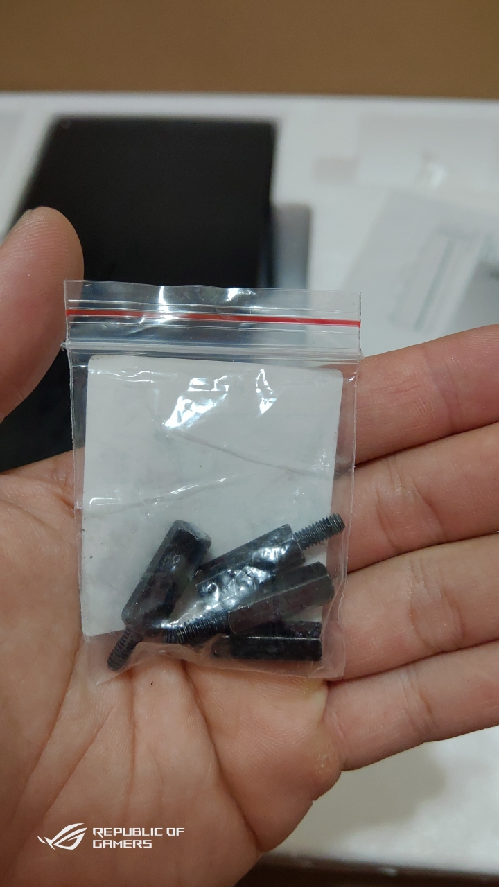 ROG Swift PG35VQ (簡單開箱)