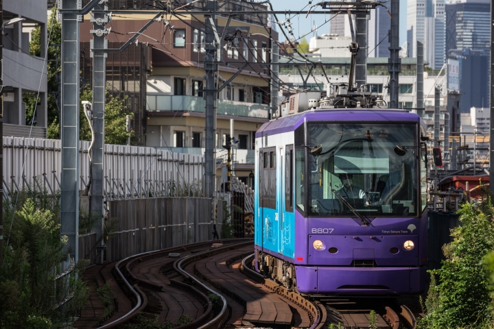 回憶:穿梭城市間,都電荒川線散步