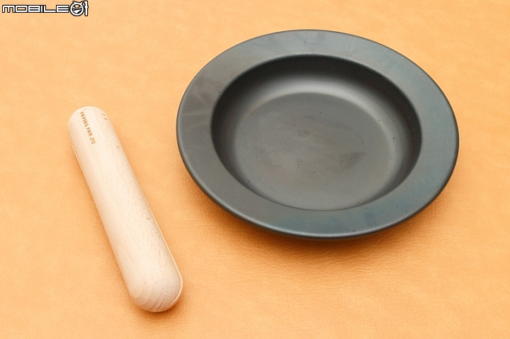 IO FRYING PAN JIU平底鍋 是鍋子也是盤子!