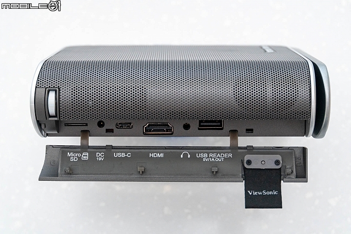 ViewSonic M1+ 無線微型投影機 釋放角度隨地展開個人小劇場