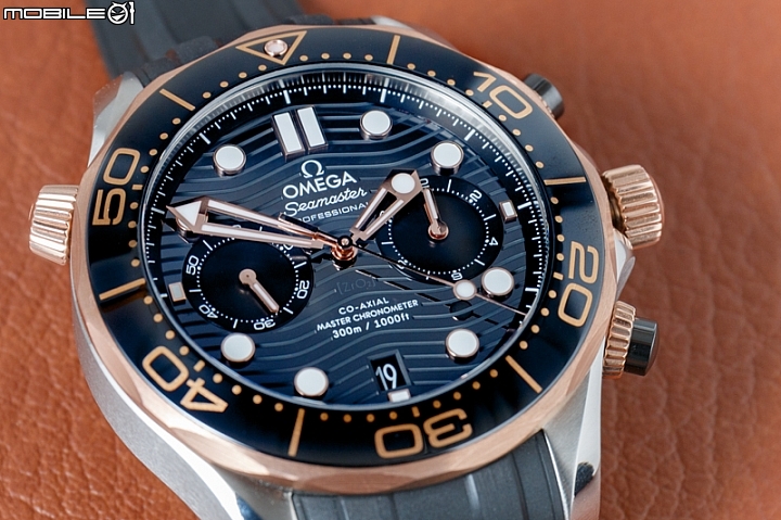 OMEGA 海馬潛水300米系列 同軸擒縱44mm大師天文台計時腕錶 大錶徑更顯份量感！