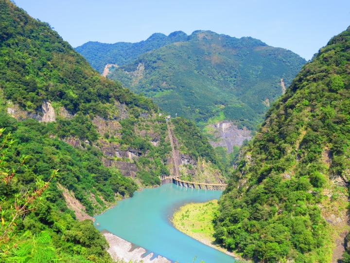 繼上次北宜北海岸之旅後...10月10日這天頂著晴朗的好天氣,再度騎著FNX來趟~台7線北橫公路 走拍之旅...