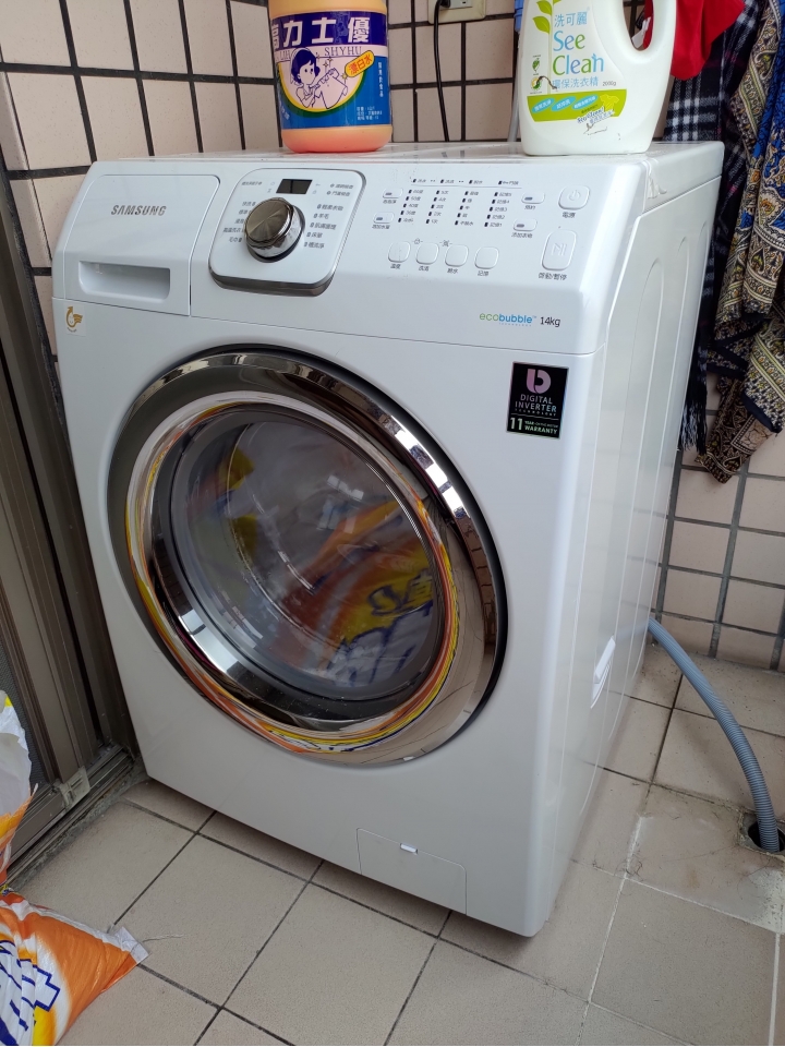 第一台非二手洗衣機 WF14WF14第一臺非二手洗衣機 Samsung - WF14