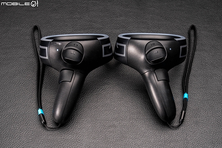 HTC Vive Cosmos 虛擬實境頭戴顯示器 兼顧自由度與擴充性的後起之秀