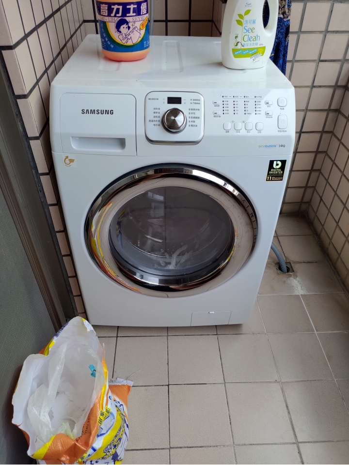 第一台非二手洗衣機 WF14WF14第一臺非二手洗衣機 Samsung - WF14