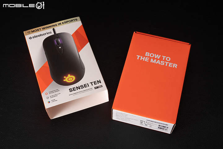 SteelSeries Sensei Ten 滑鼠 十週年經典造型回歸