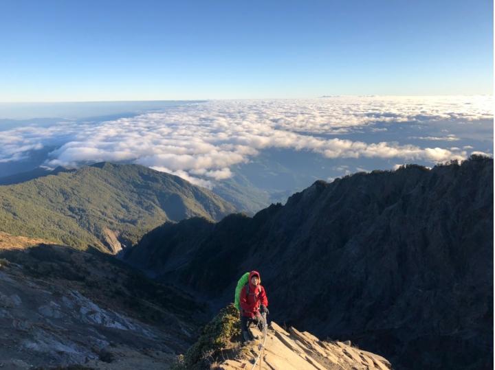 海到無邊天作岸 山登絕頂我為峰 成王之路 南湖大山