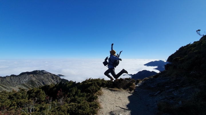 海到無邊天作岸 山登絕頂我為峰 成王之路 南湖大山