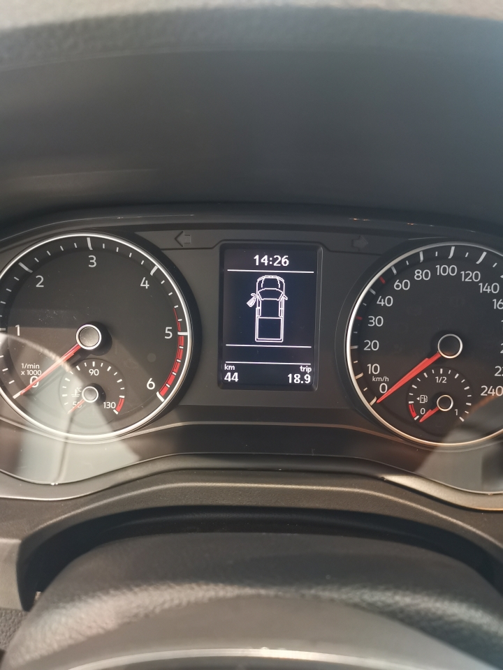 2020頭一天交車,VW 福斯 小車 購買心得