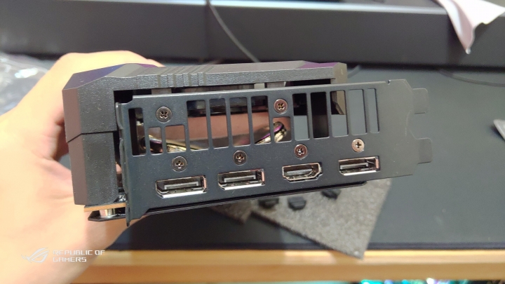 AMD與TUF的CP狂香機!(簡單推薦)