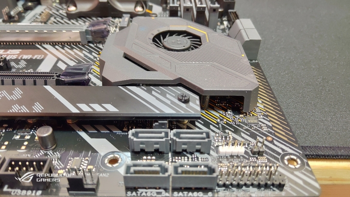 AMD與TUF的CP狂香機!(簡單推薦)