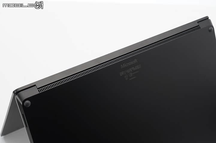 微軟 Surface Laptop 3 15" 測試報告 效能非絕對 繪圖好好用！