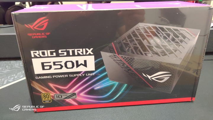 AMD與TUF的CP狂香機!(簡單推薦)