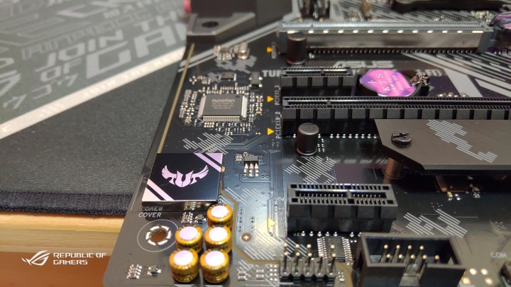 AMD與TUF的CP狂香機!(簡單推薦)