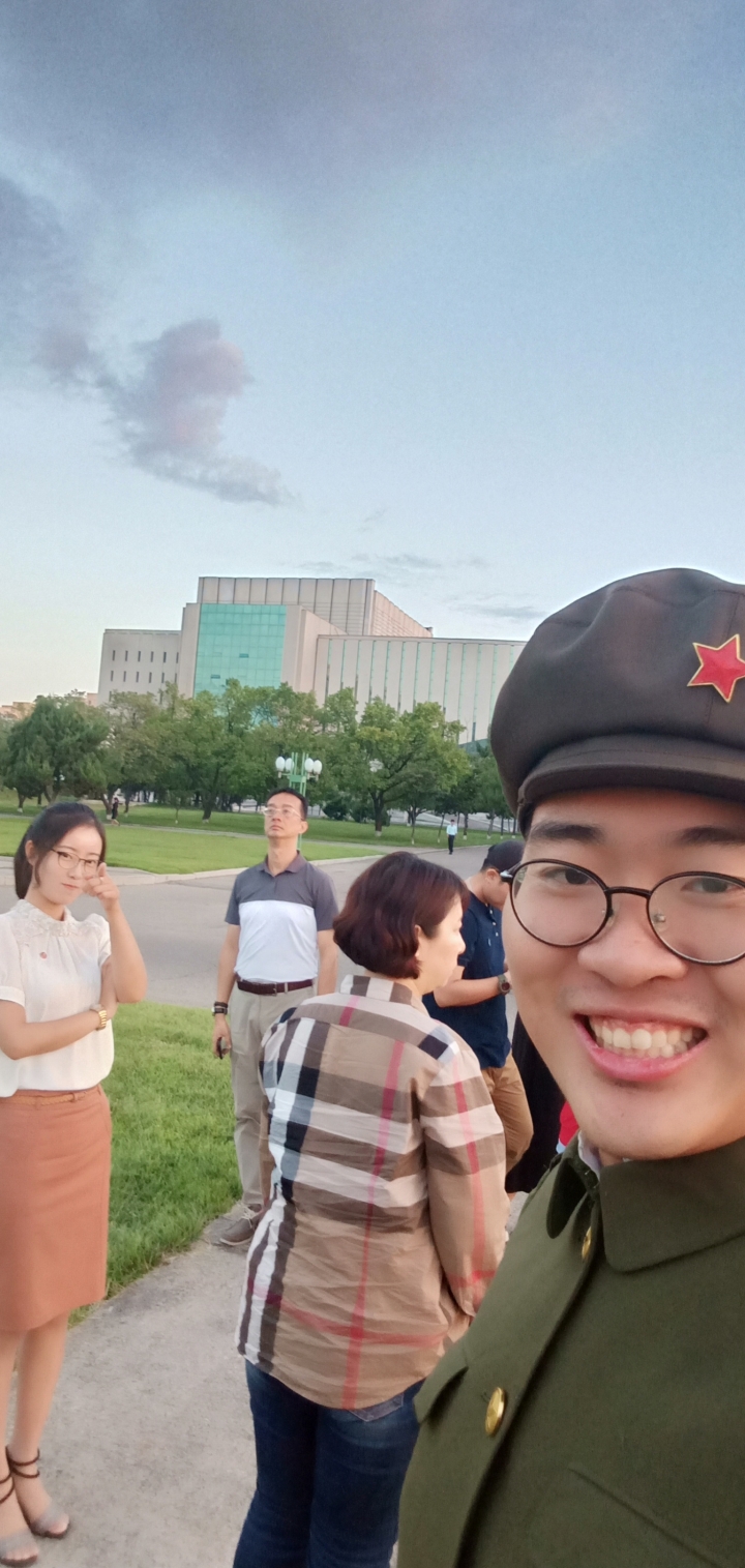 全世界都在看🇰🇵 北朝鮮(Taiwan)軍事扮演團體