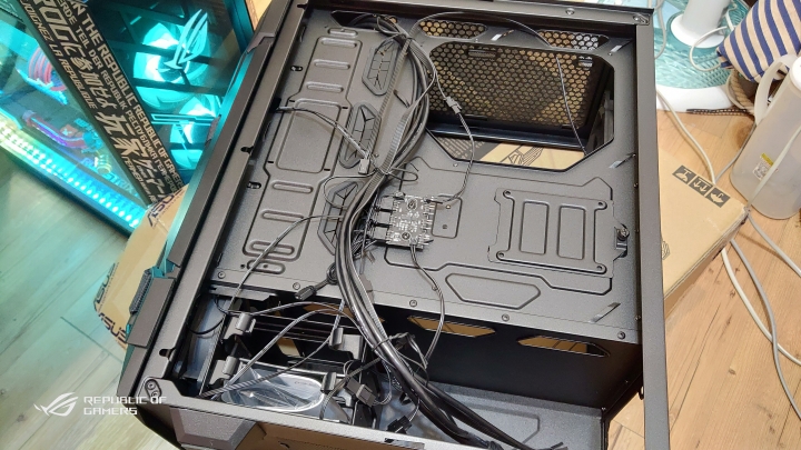 AMD與TUF的CP狂香機!(簡單推薦)