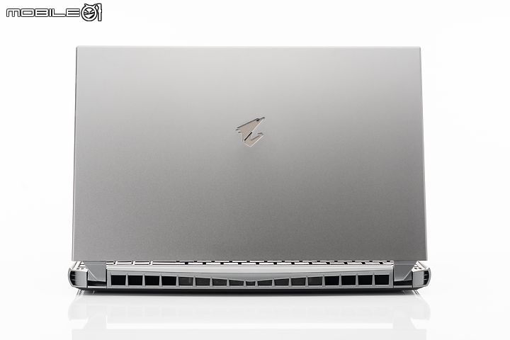 GIGABYTE AORUS 15G 測試報告 機械軸佐電競效能核心!