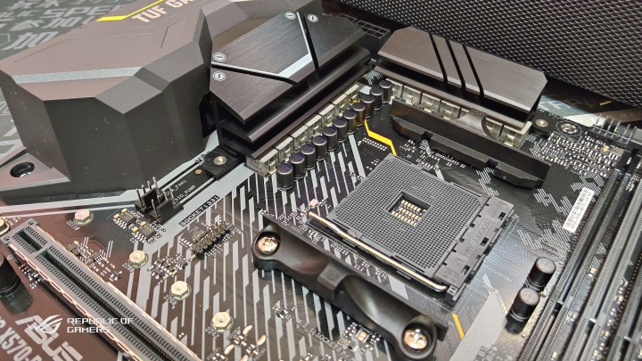 AMD與TUF的CP狂香機!(簡單推薦)