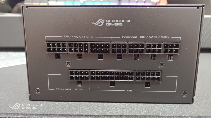 AMD與TUF的CP狂香機!(簡單推薦)