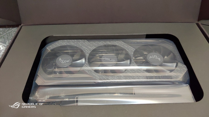AMD與TUF的CP狂香機!(簡單推薦)