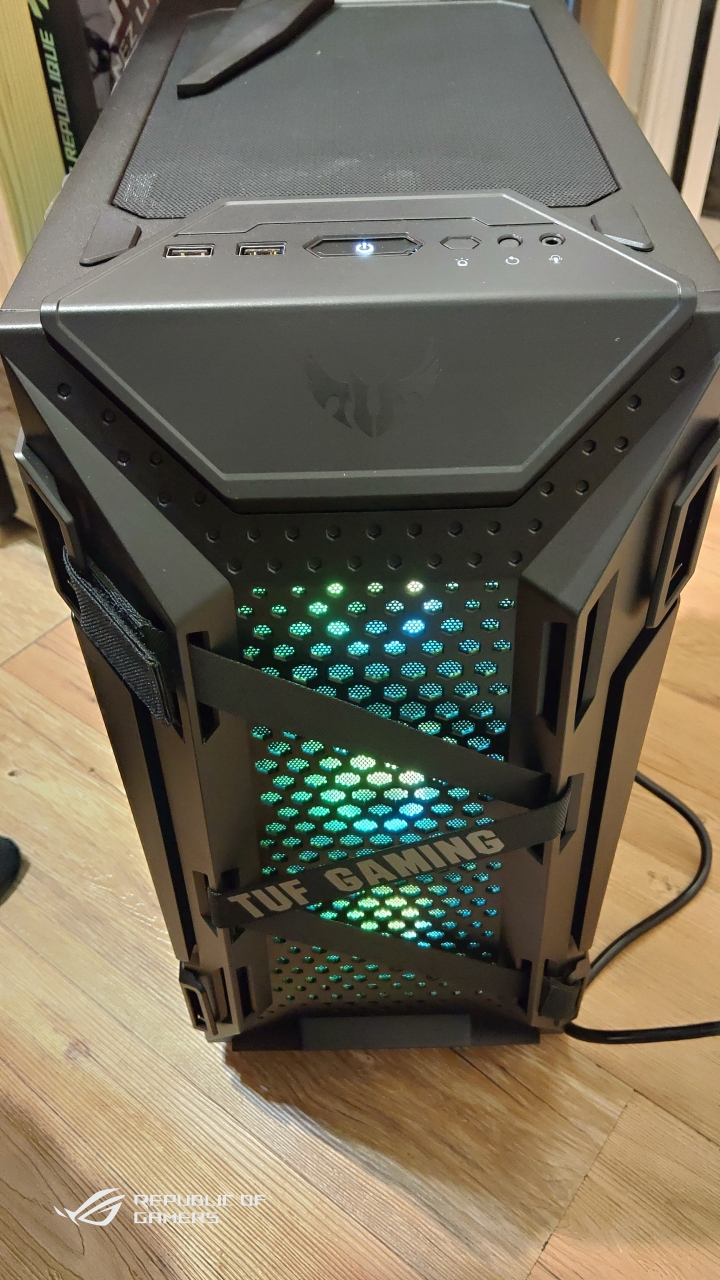 AMD與TUF的CP狂香機!(簡單推薦)