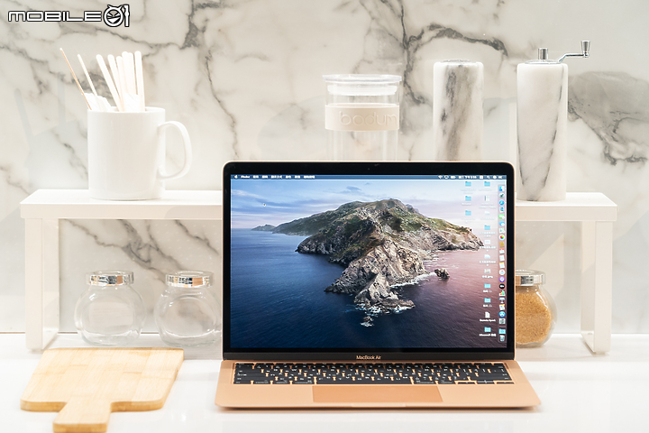 Apple MacBook Air 2020 體驗報告|依舊是熟悉的經典!
