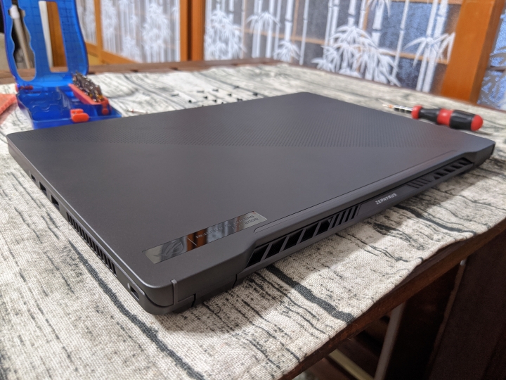 ROG Zephyrus G14 GA401IU 日蝕灰開箱