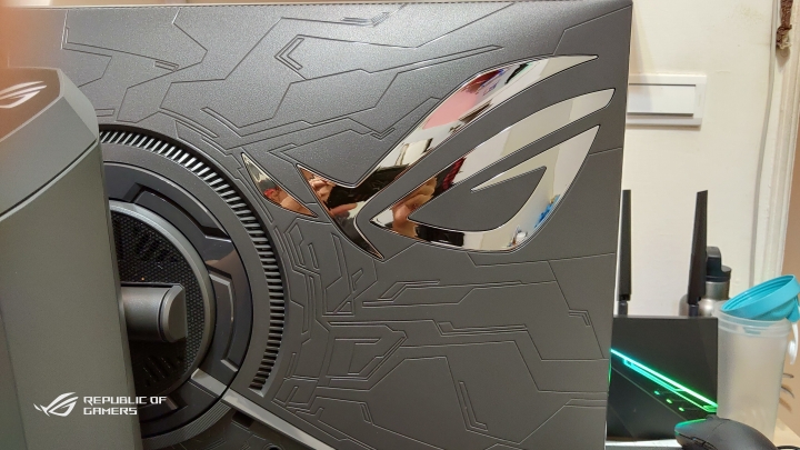視覺直擊的顯示器27吋CP最高的ROG XG279Q 2K 入門HDR專業遊戲顯示器(圖多慎入)