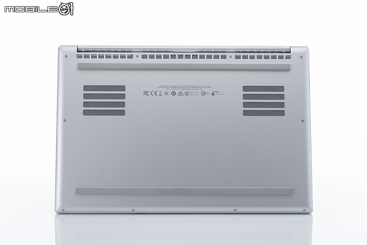 Razer Blade 15 Studio Edition 全台首測|一機完成工作娛樂大小事!